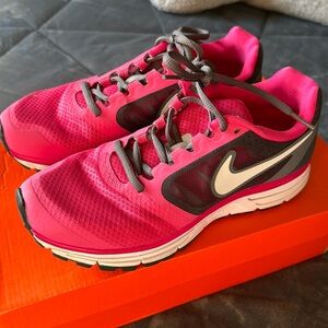 Womens anime zoom Vomeros